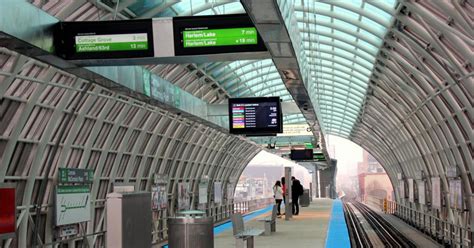 New Cermak-McCormick Place Green Line Stop Opens