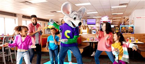 New Chuck E. Cheese opens in East County