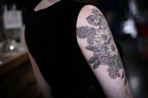 New England wildflowers finished for Caitlyn. I am really happy with