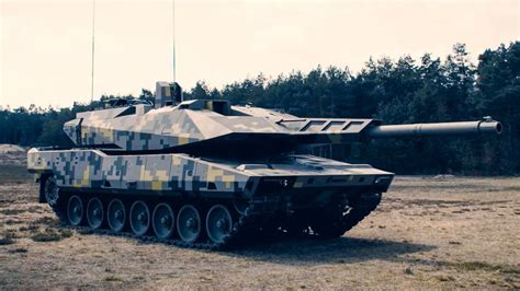 New German KF51 Panther Battle Tanks Unveiled to …