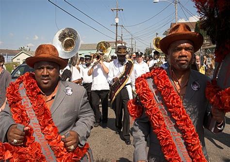 New Orleans Jazz Funeral For Seafood #fyp #neworleans …