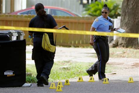 New Orleans coroner IDs 2 men killed in shootings this week