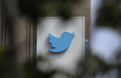 New Twitter rules expose election offices to spoof accounts
