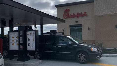 New Westbrook, Maine Chick-fil-A opens Thursday - WMTW