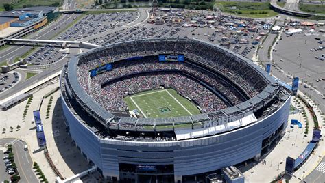 New York City Center to MetLife Stadium - 3 ways to …