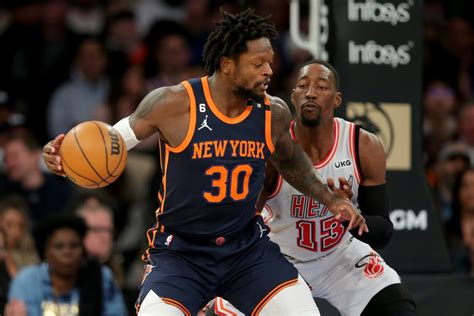 New York Knicks without Julius Randle for series opener vs. Heat