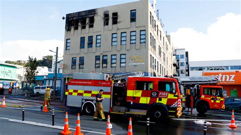 New Zealand police to remove bodies from hostel where at least 6 died in fire