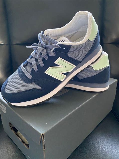 Independent since 1906, we empower people through sport and craftsmanship to create positive change in communities around the world. Shop the latest men's new arrivals at the official New Balance website. Check out our new running shoes, casual sneakers, athletic clothing, and more. . 