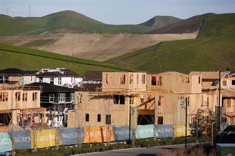 New bill seeks to limit housing sprawl in fire- and flood-prone areas of California
