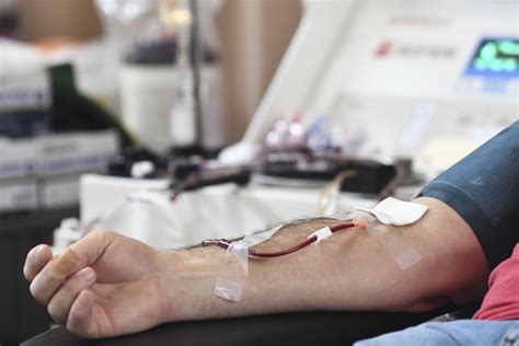 New blood donation rules leave room for LGBTQ stigma