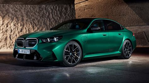New bmw m5. We take a close look at the upcoming 2025 BMW M5 Touring (G99) and M5 sedan (G90). The new pair of M5s will bring a new design language based on the current generation 5 Series…. Horatiu Boeriu ... 