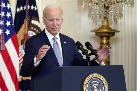 New book details Biden-Obama frictions and says Harris sought roles ‘away from the spotlight’