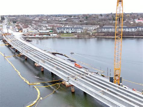 New bridge crossing. ANNAPOLIS, MD — Maryland authorities on Thursday proposed building a third span of the Chesapeake Bay Bridge near the existing two crossings. The state hopes adding another span would relieve ... 