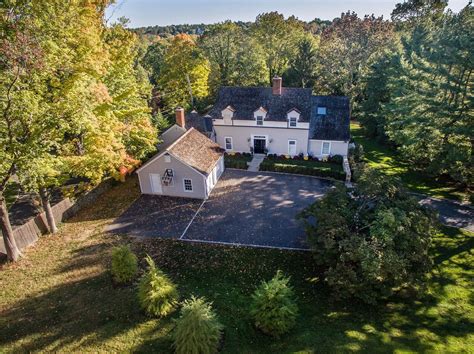 New canaan ct homes for sale. 
