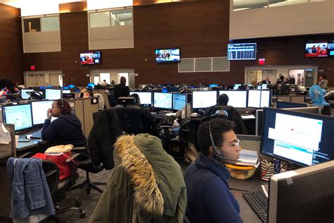 New data from DC’s 911 call center reveals short staffing, slow answering