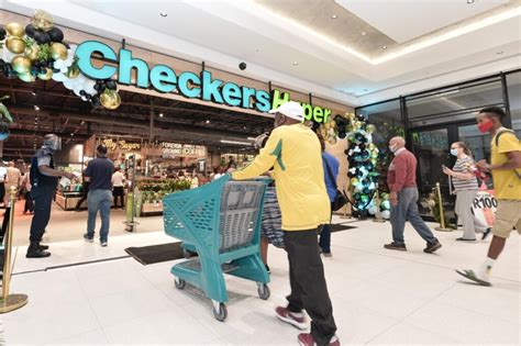 New flagship Checkers Hyper in Brackenfell features food truck, …