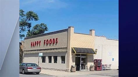 New grocery store moving into former Happy Foods site in Edison Park