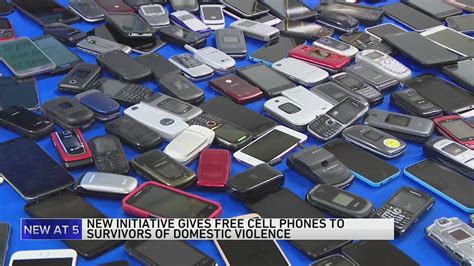 New initiative gives free cell phones to domestic violence survivors