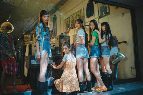 New jeans kprofiles. NewJeans (뉴진스) is a 5-member girl group under ADOR and HYBE Labels. The members consist of Minji, Hanni , Danielle, Haerin, and Hyein. They released their debut single “Attention” on July 22, 2022, followed by their debut extended play, New Jeans, which was released on August 1, 2022. 