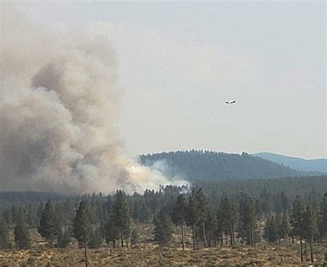 New wildfire south of Bend lined at 64 acres; China Hat Road …