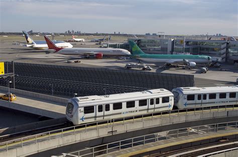 New york jfk airport to manhattan. Jan 26, 2023 · Published on January 26, 2023. There’s a new way to get to New York City from John F. Kennedy International airport thanks to a long-awaited train station now open in the middle of Manhattan ... 