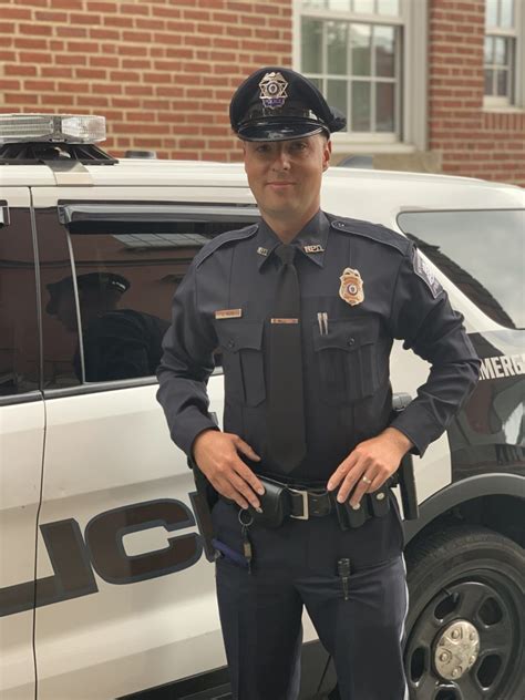 Newburyport daily news police log. Police Log: March 31, 2022 Mar 31, 2022 Updated May 5, 2023 Amesbury The following items were recorded in the Amesbury police log: Brandi Blaisdell, 38, 51 Pilling St., No. … 