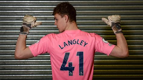 Newcastle United - Young goalkeeper Dan Langley signs …