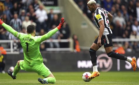 Newcastle routs Tottenham 6-1, boosts Champions League hopes