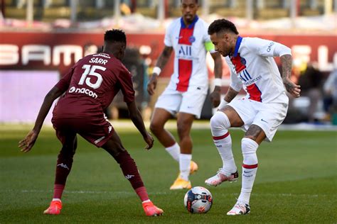 Newcastle transfer news: Toon target Pape Sarr linked with Aston …