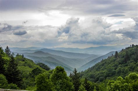 Find the most current and reliable 14 day weather forecasts, storm alerts, reports and information for Gatlinburg, TN, US with The Weather Network.