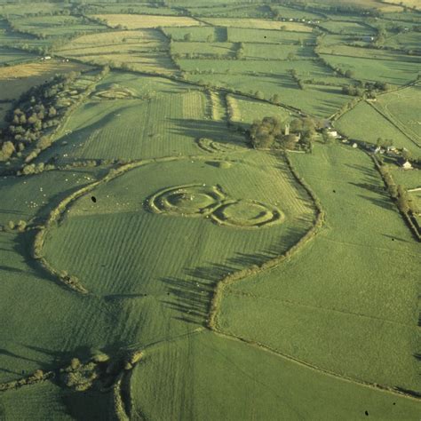 Newgrange Tours by Mary Gibbons - Facebook