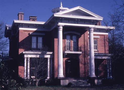 Newly Digitized Photos Reveal the Historic Architecture of
