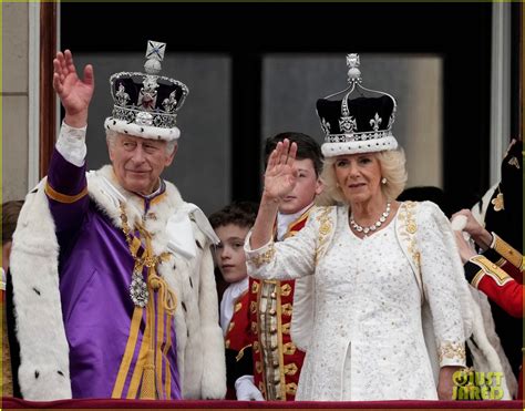 Newly crowned King Charles III and Queen Camilla greet crowds of well-wishers from Buckingham Palace balcony