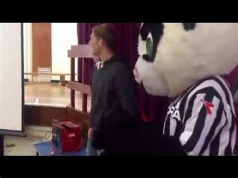 Newmains Primary School Visit - YouTube