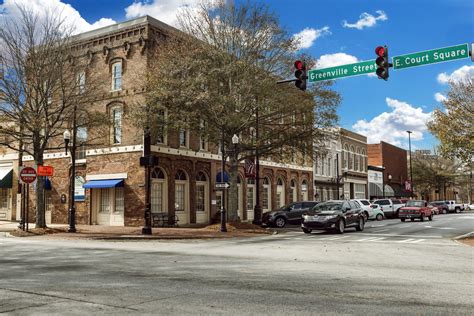 Newnan - Discover the best activities and places to go in Newnan, a city of homes and culture in Metro Atlanta. From historic sites to scenic parks, from shopping to …