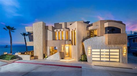 Newport beach house. Things To Know About Newport beach house. 
