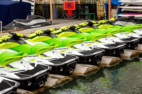 The most convenient and thrilling place for a Sea Doo Rental in Southern California. Located in the historic Balboa Fun Zone, Balboa Water Sports provides high quality Sea Doo Rentals, Year-round in Newport Beach, …. 