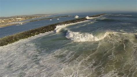 Newport beach waves today. Things To Know About Newport beach waves today. 