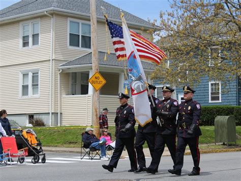 The Aquidneck Island National Police Parade has been held, with a couple of breaks, since the 1970s. It is meant to honor members of law enforcement who have died in the line of duty. In 2015, 123 officers …. 