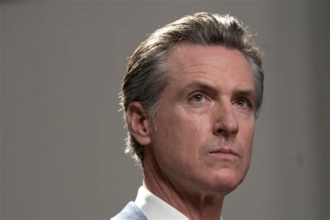 Newsom signs law to protect doctors who mail abortion pills to other states