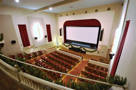 Newtown theater. Get showtimes, buy movie tickets and more at Regal New Town movie theatre in Williamsburg, VA . Discover it all at a Regal movie theatre near you. 