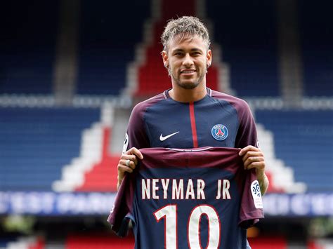 Neymar transfer psg