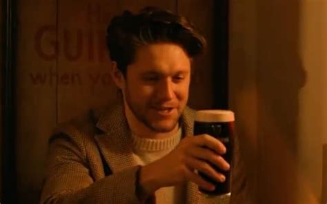 Niall Horan goes for a Guinness as London