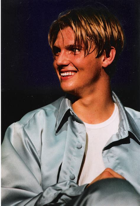 Nick carter backstreet. Nov 6, 2022 · Singer Aaron Carter has died at the age of 34. “We are extremely saddened and shocked to confirm the passing of Aaron Carter today,” his agent Roger Paul said in a statement sent to HuffPost. “At the moment, his cause of death is being investigated. We ask that you give the family time, and they will have more information when available. 