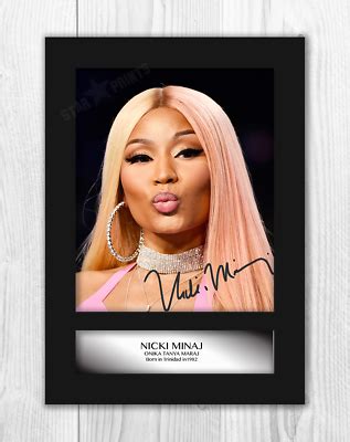 Nicki Minaj Autograph