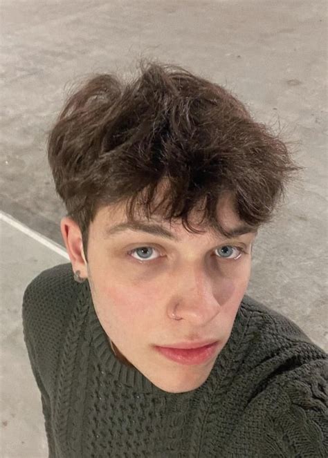 Nicolas Sturniolo Biography