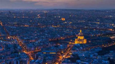 Night falls on the City of Light - Bing WallPaper