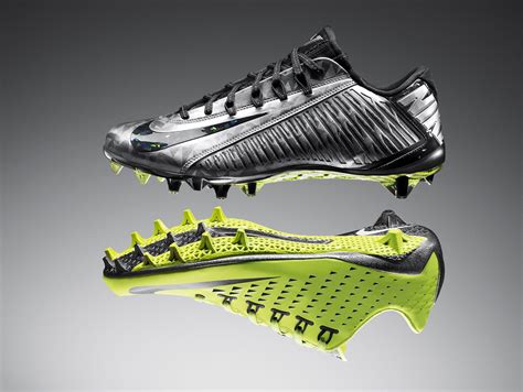 It also introduced a carbon fibre soleplate. The original max orange/abyss/metallic platinum colourway was able to debut on the field but not on retail, prompting Nike to remake the colourway 11 years later with the Future DNA Mercurial Vapor 13, the boots ultimately debuted on retail in black with a volt yellow Swoosh.. 