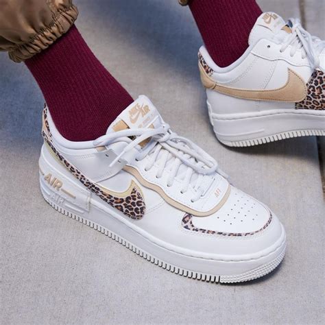 Nike Air Force 1 Shadow En Çok Satan Nike Air Force 1 Shadow Kadın Ayakkabısı 2 Renk ₺2.