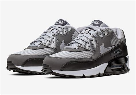 Nike Air Max 90 Archives - KicksOnFire.com